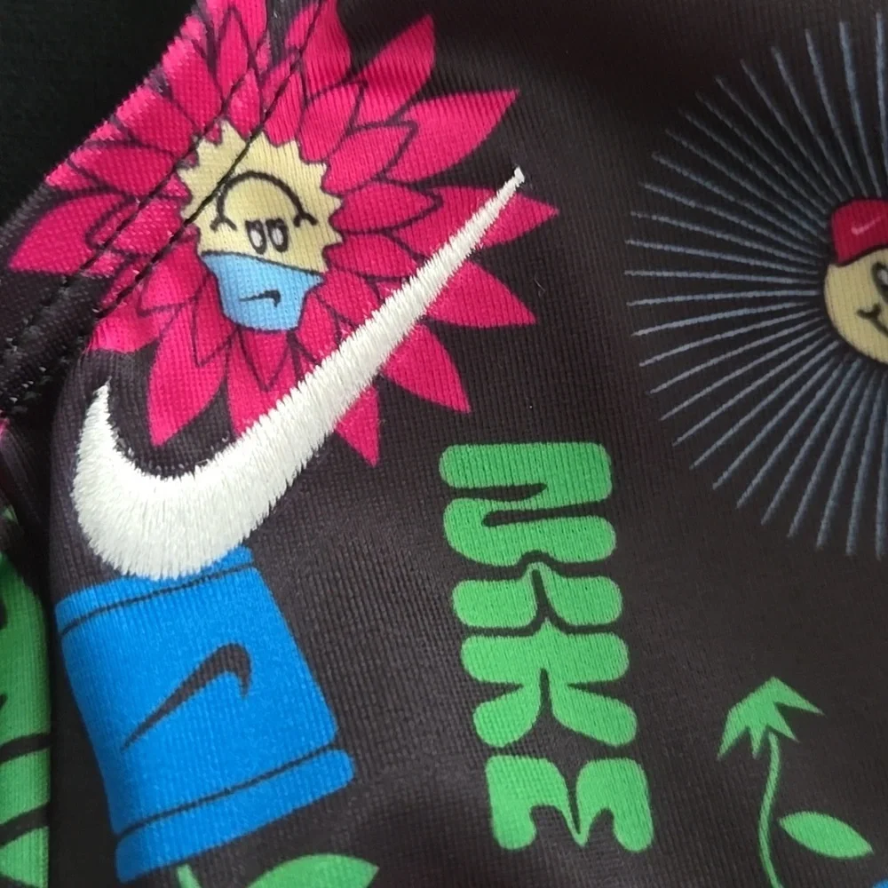 Nike Swim Garden Party Big Kids size LARGE